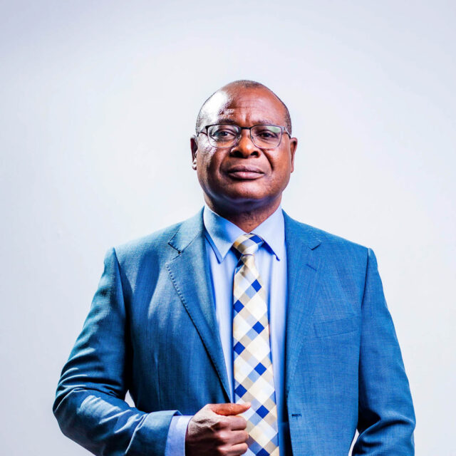 Dr. Oliver Mtasa